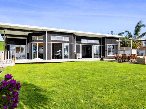 81 Clearview Road, Lepperton