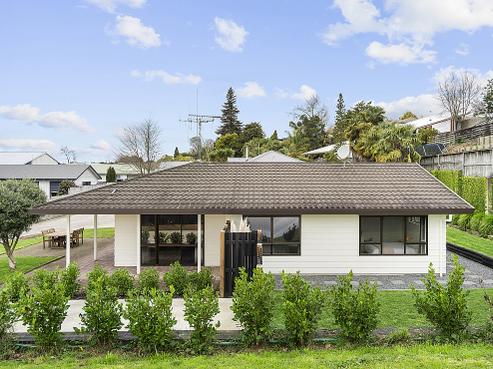 14A Burns Street, Leamington