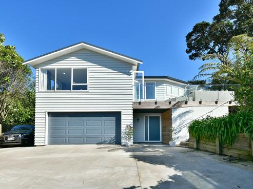 5 Whale Cove, Stanmore Bay