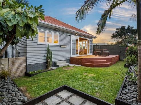 4 Harwood Street, Sandringham