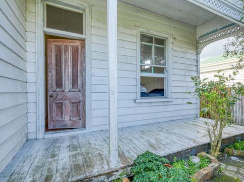 2 Stewart Street, Helensville