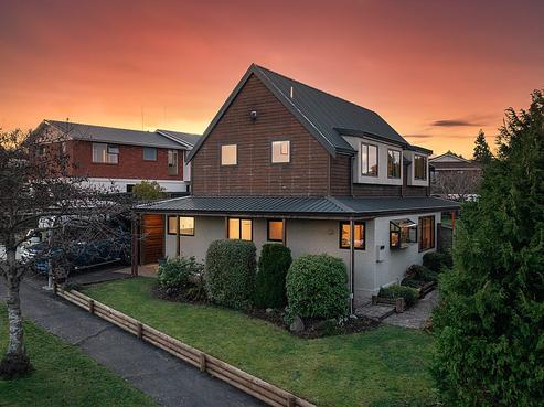 61 Walton Park Avenue, Fairfield