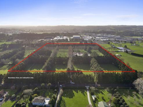 876 Waitakere Road, Kumeu