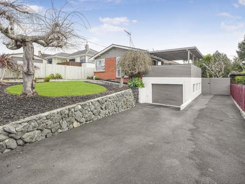 37 Thomson Avenue, Dinsdale