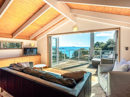 87 Queens Drive, Oneroa