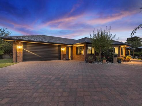 5 Montrose Crescent, Huntington