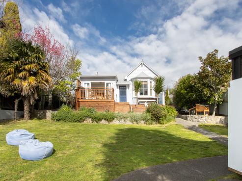 6 Enfield Road, Napier Hill