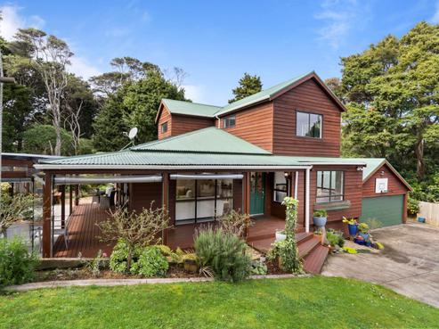 10 Corokia Place, Totara Heights