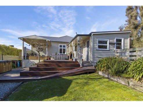18 Rathmore Street, West End