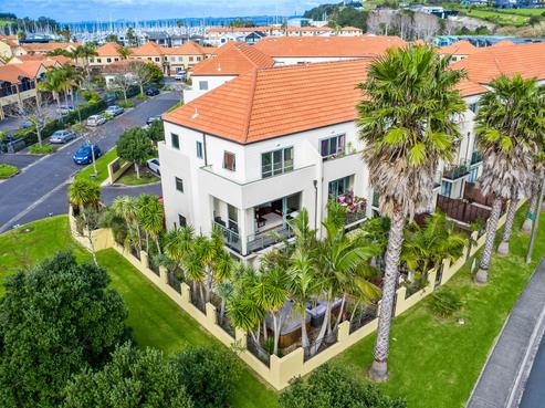 2 Waterside Crescent, Gulf Harbour