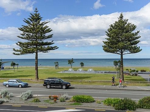 451 Marine Parade, Napier South