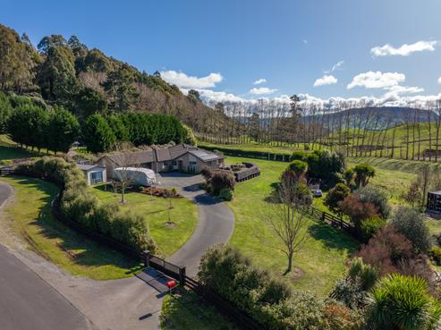 78 Dalmore Way, Acacia Bay