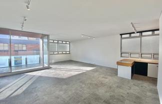Bright contemporary office suite