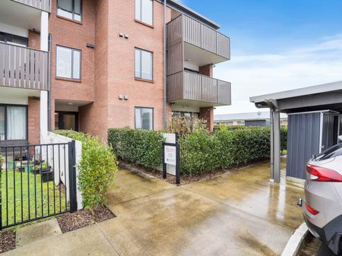6/102 Edinburgh Street, Pukekohe