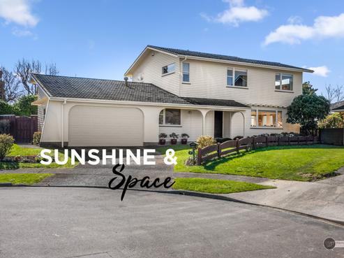 7 Earlston Grove, Avalon