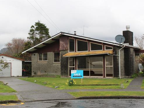 10 Dupre Place, Cobden