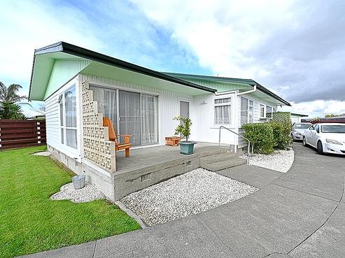 31 Henley Crescent, Pirimai
