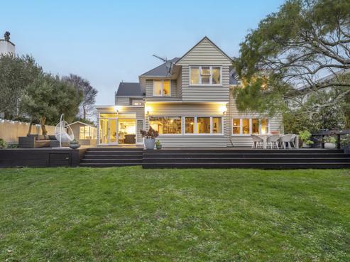 130 Karori Road, Karori