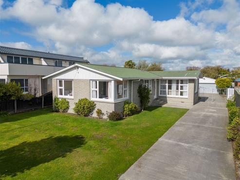391 Yaldhurst Road, Russley