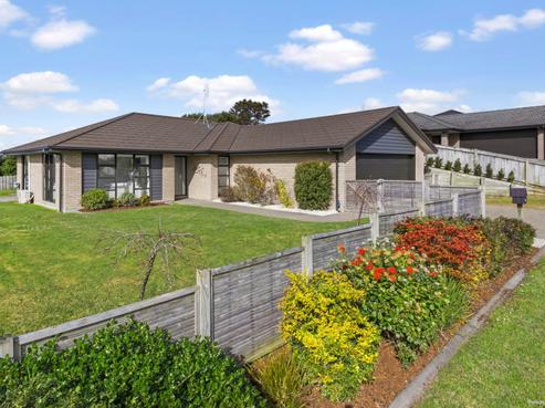 37 Beachwood Drive, Hatfields Beach