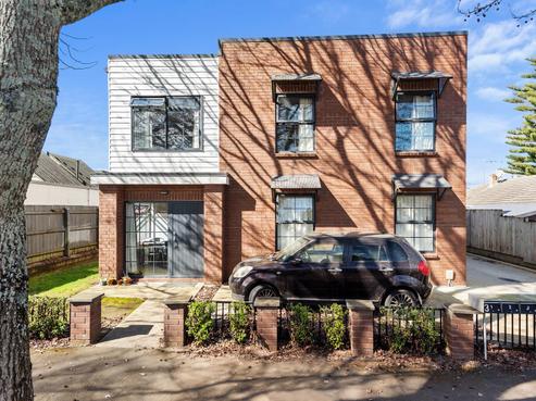 1/3 Liverpool Street, Hamilton Central