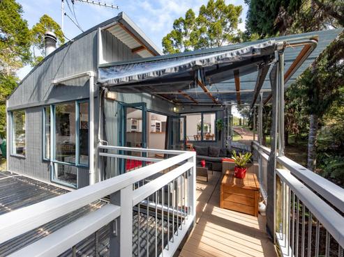 220 Woodlands Park Road, Titirangi