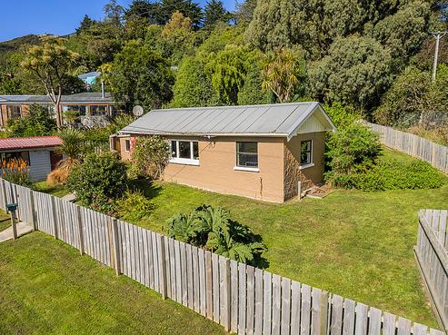 18 Allans Beach Road, Portobello