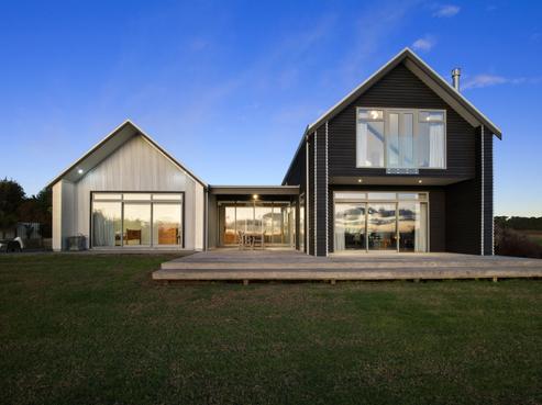 76 Farm Park Road, Waiuku