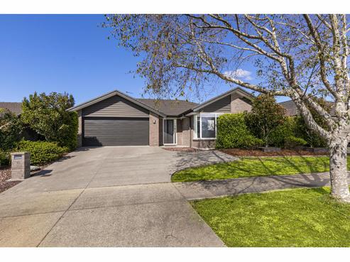 40 Bartlett Drive, Silverdale