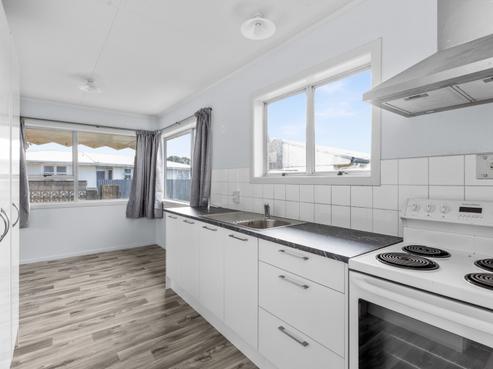 48 Whitby Crescent, Flaxmere