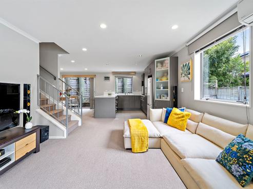 15 Nimstedt Avenue, Oteha
