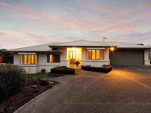 63 Pacific Drive, Fitzherbert