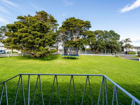 6/112 East Coast Road, Forrest Hill