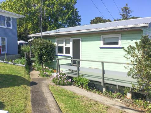 120 Brunton Crescent, Thames