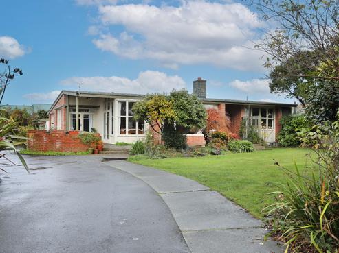 63 Lewis Street, Gladstone