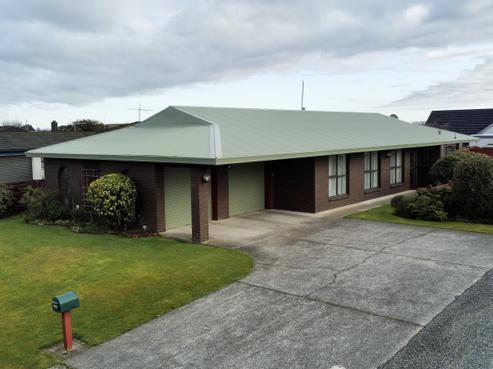 24 Falcon Street, Newfield