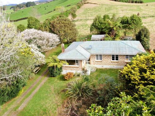 49 Dickey Flat Road, Waikino