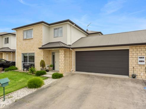 7 Waima Lane, Huntington