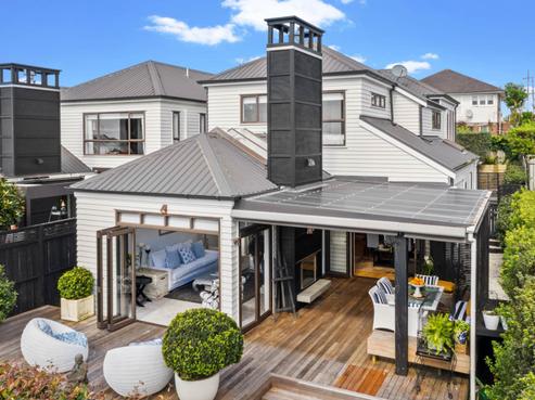 138D Saint Johns Road, Saint Johns