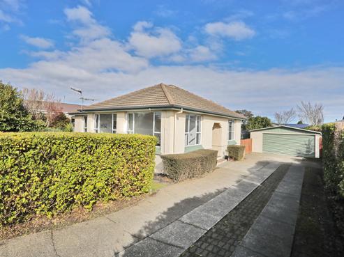 24 Isabella Street, Glengarry