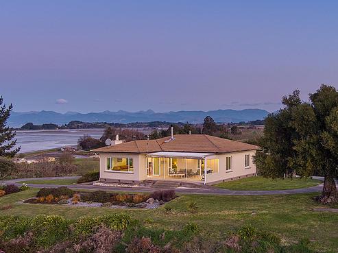 2405 The Coastal Highway, Lower Moutere
