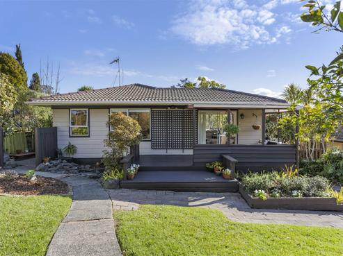 67 Kia Ora Road, Beach Haven