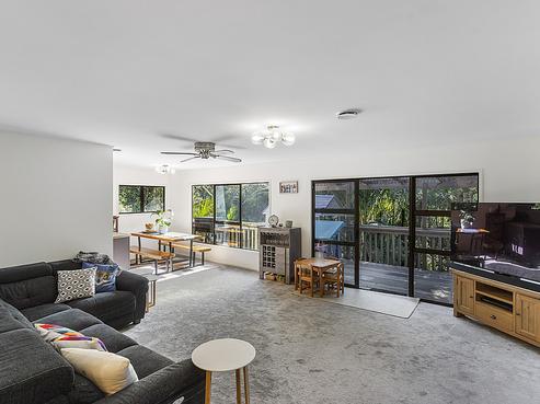40 Napuka Road, Henderson Valley