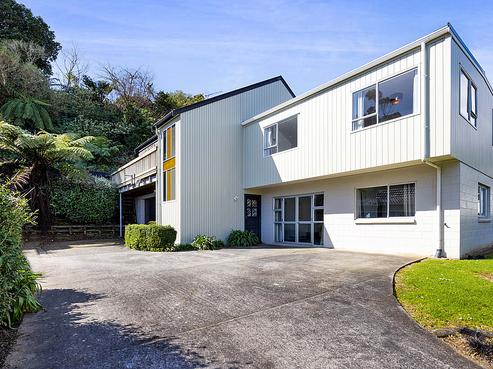 19 Ambury Place, Merrilands