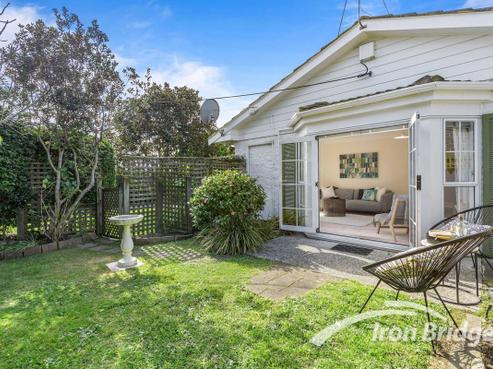 15 Waterloo Road, Milford
