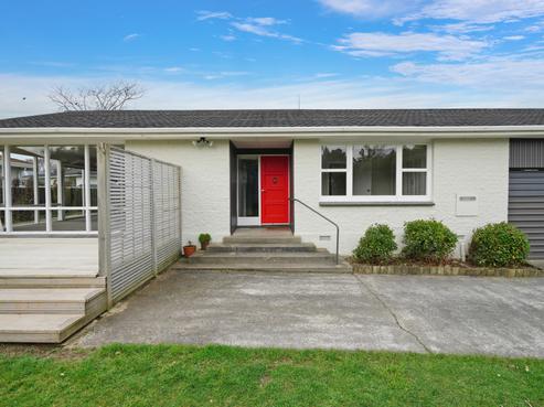 3/237 Queens Drive, Windsor