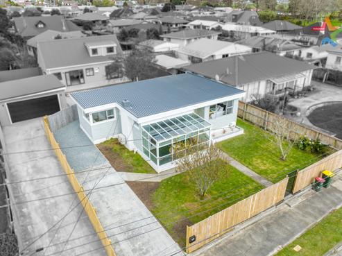6 Morrison Grove, Stokes Valley