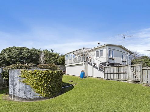 4 Holiday Road, Stanmore Bay