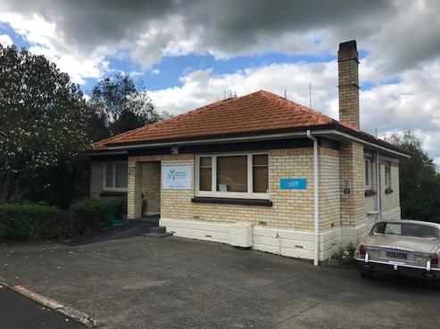 27 Pembroke Street, Hamilton Lake