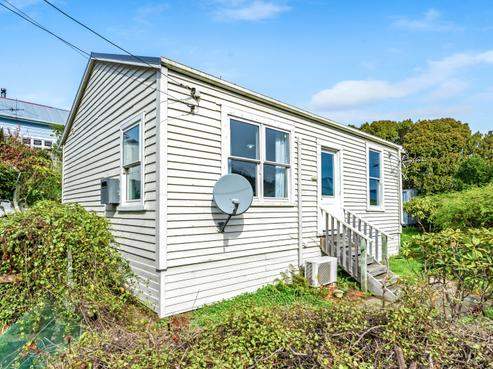 21A Wickliffe Terrace, Port Chalmers